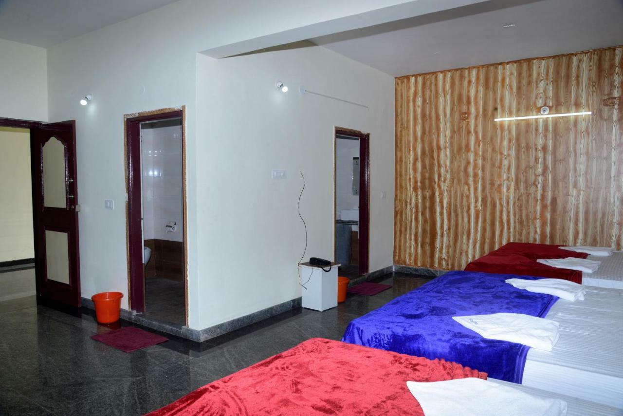 Hotel Souparnika サーガル エクステリア 写真